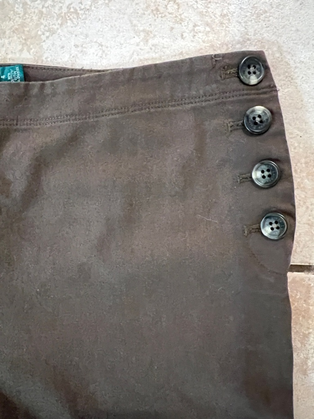 Vintage Lauren Ralph Lauren Dark Brown Button-Accent Capri Pants, Sz 4 - Picture 4 of 8